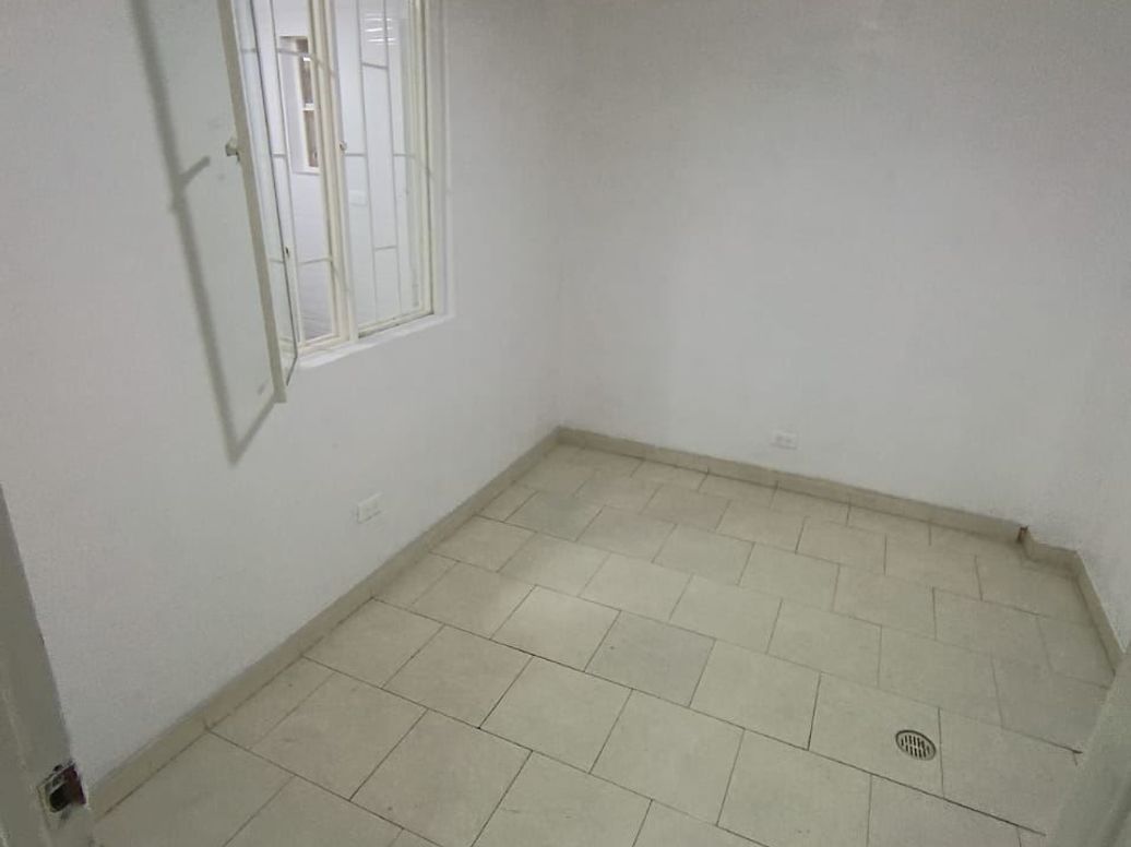 Apartamento de 4 alcobas en arriendo en Normandía, Bogotá, 70 m² · foto 9 de 16