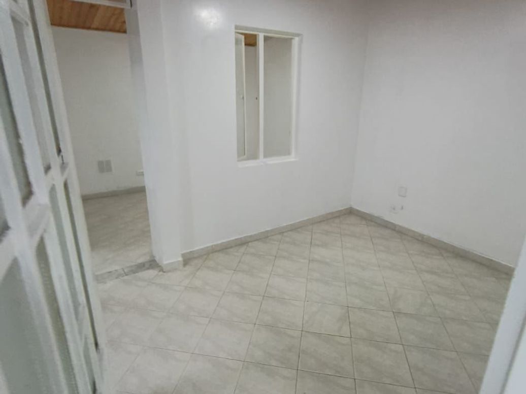 Apartamento de 4 alcobas en arriendo en Normandía, Bogotá, 70 m² · foto 16 de 16