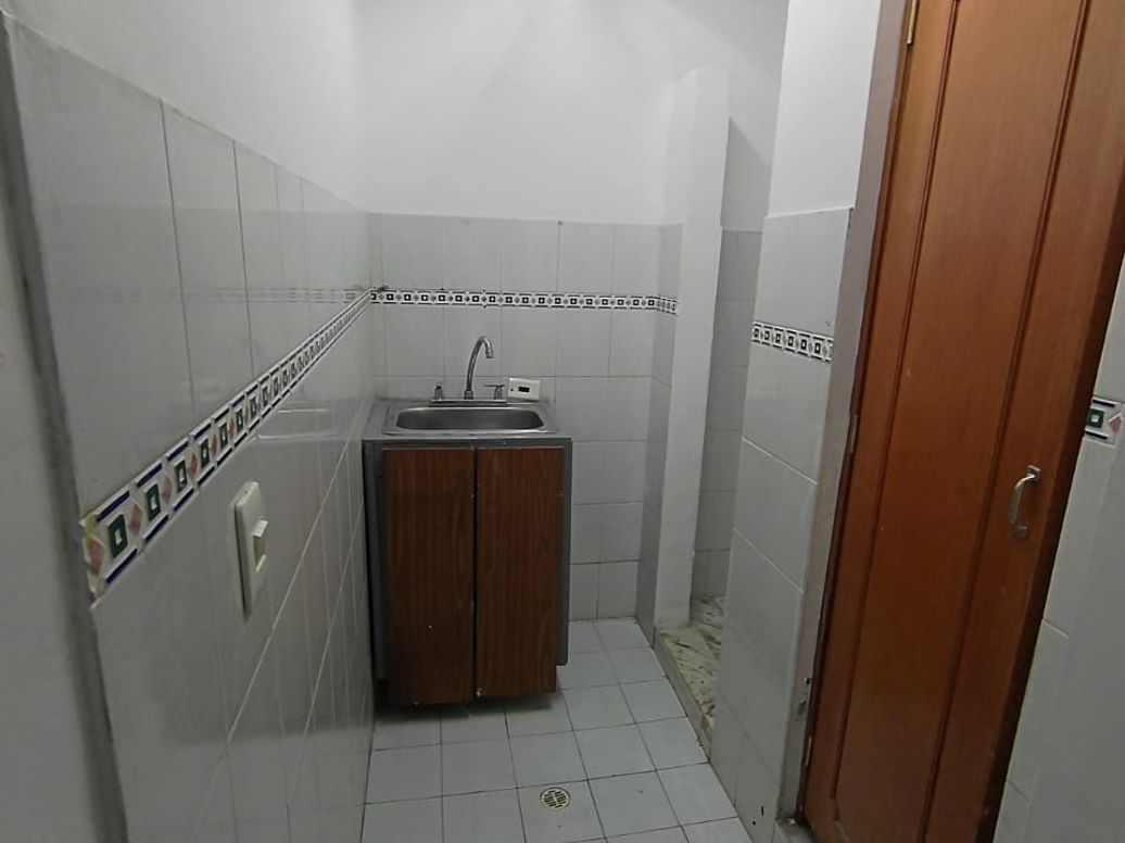 Apartamento de 4 alcobas en arriendo en Normandía, Bogotá, 70 m² · foto 2 de 16