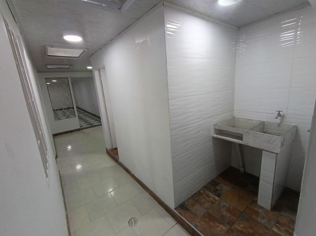Apartamento de 4 alcobas en arriendo en Normandía, Bogotá, 70 m² · foto 12 de 16