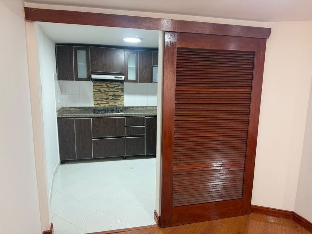 Apartamento de 2 alcobas en venta en Pardo Rubio, Bogotá, 59 m² · foto 14 de 20