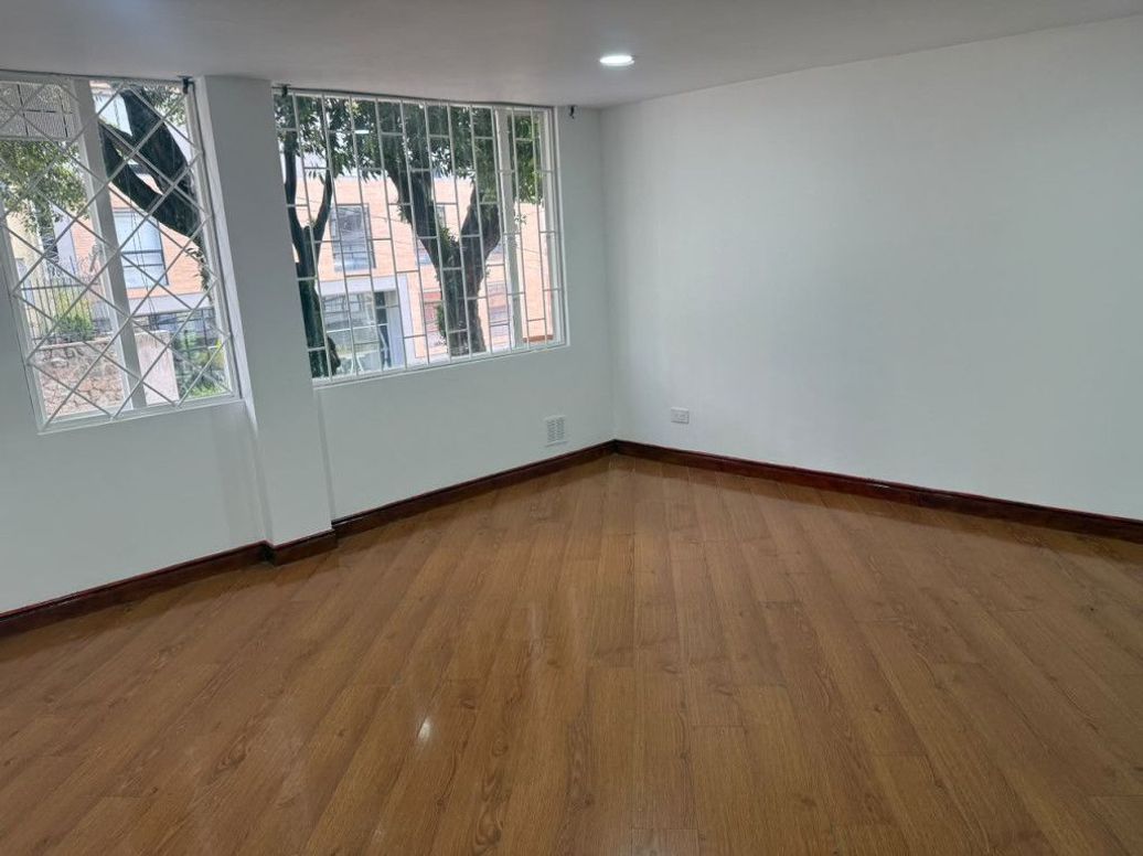 Apartamento de 2 alcobas en venta en Pardo Rubio, Bogotá, 59 m² · foto 10 de 20
