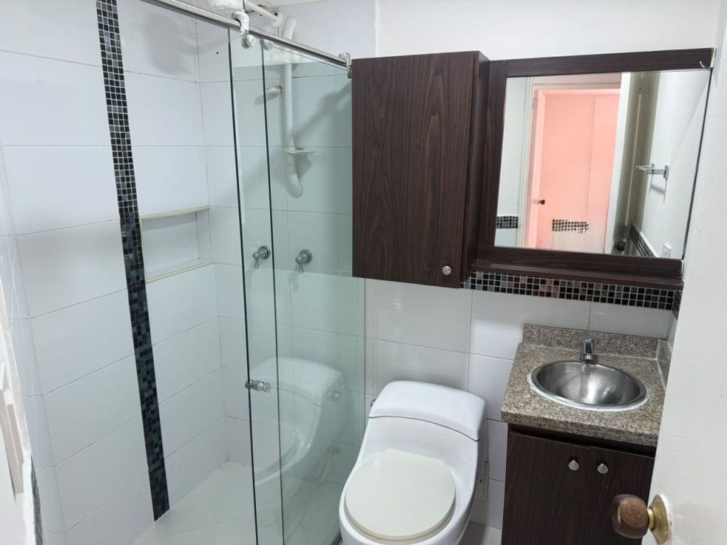 Apartamento de 2 alcobas en venta en Pardo Rubio, Bogotá, 59 m² · foto 18 de 20