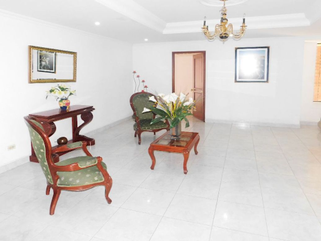 Apartamento de 2 alcobas en arriendo en Pardo Rubio, Bogotá, 58 m² · foto 3 de 20