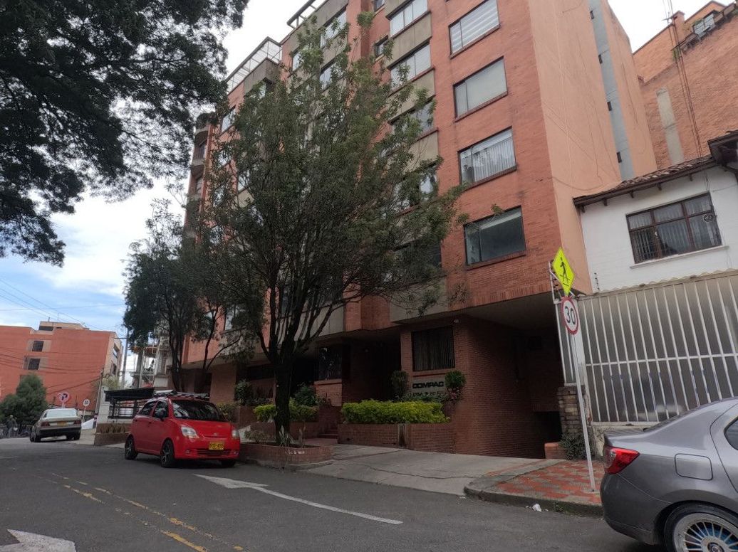 Apartamento de 2 alcobas en arriendo en Pardo Rubio, Bogotá, 58 m² · foto 6 de 20