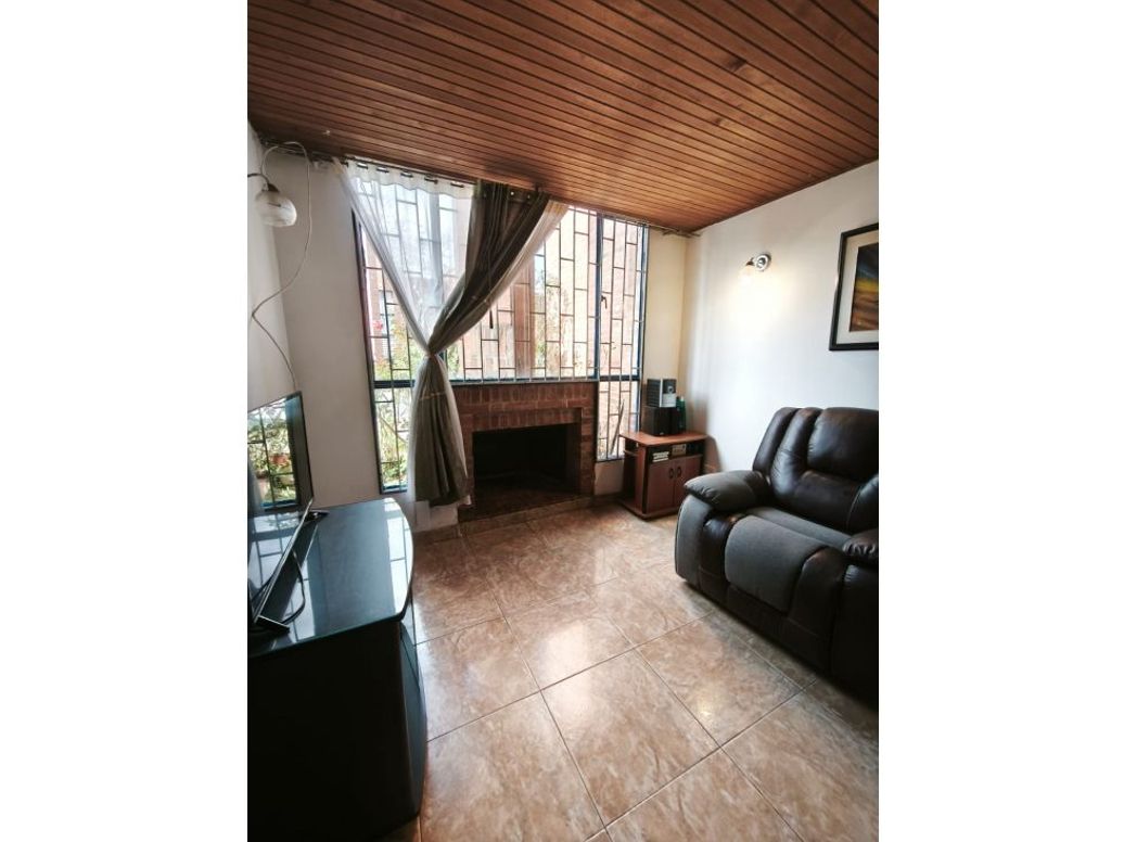 Casa de 5 alcobas en arriendo en El Redil, Bogotá, 72 m² · foto 4 de 20