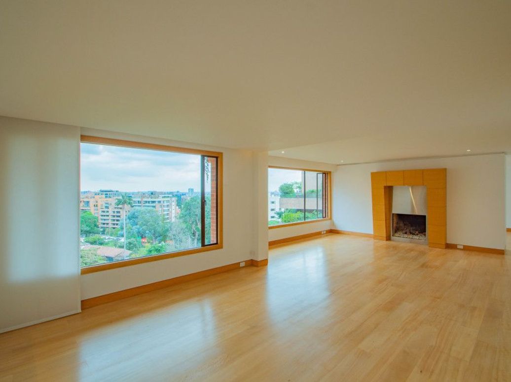 Apartamento de 3 alcobas en arriendo en Chicó Norte, Bogotá, 270 m² · foto 15 de 20