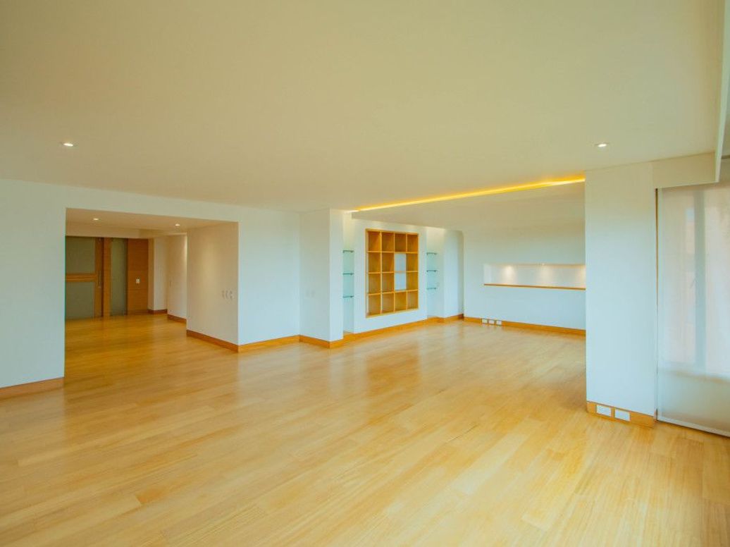 Apartamento de 3 alcobas en arriendo en Chicó Norte, Bogotá, 270 m² · foto 11 de 20