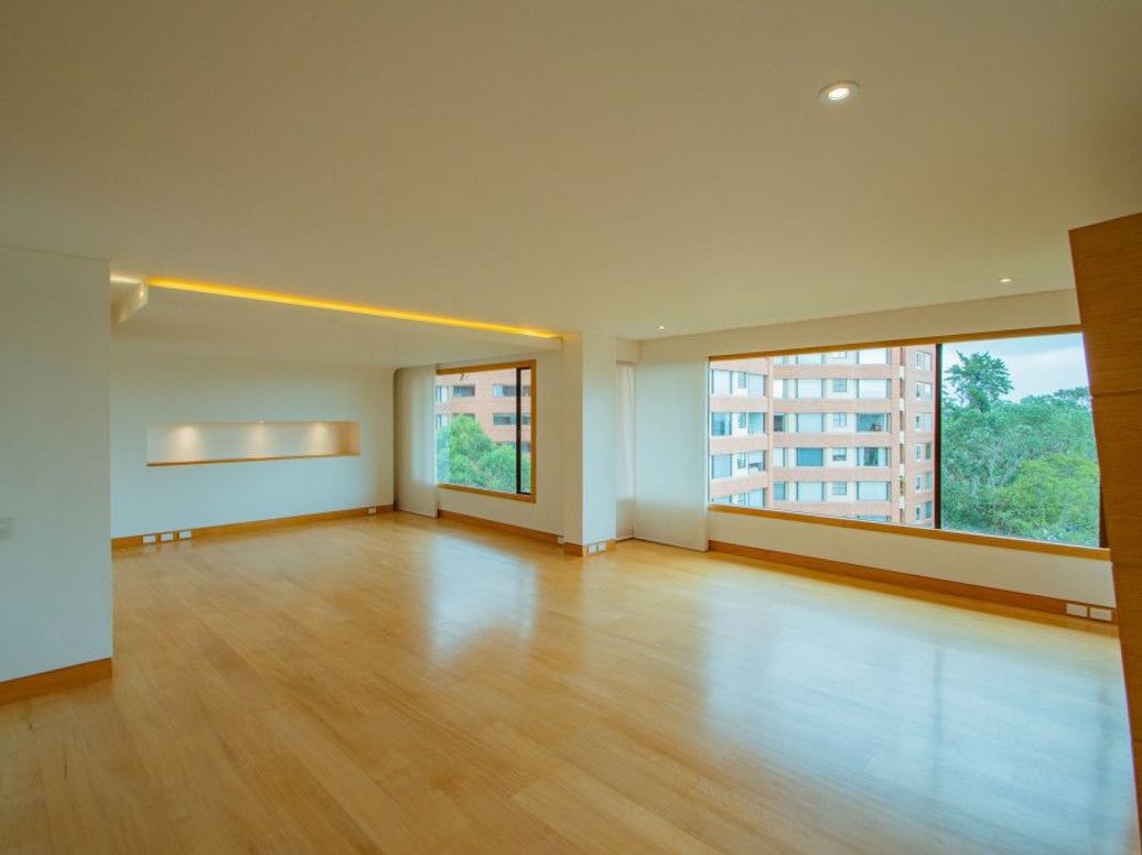 Apartamento de 3 alcobas en arriendo en Chicó Norte, Bogotá, 270 m² · foto 10 de 20
