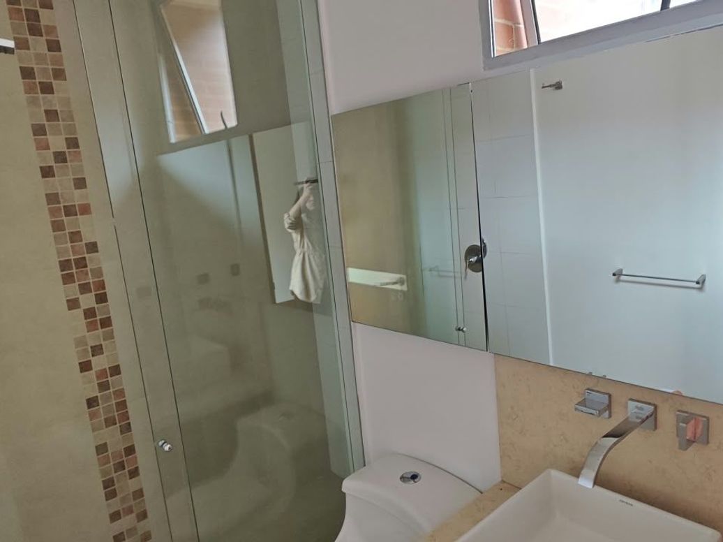 Apartamento de 1 alcoba en venta en Los Rosales, Bogotá, 60 m² · foto 14 de 20