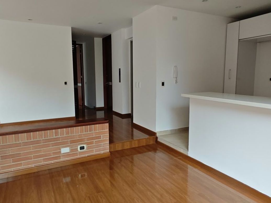 Apartamento de 1 alcoba en venta en Los Rosales, Bogotá, 60 m² · foto 5 de 20