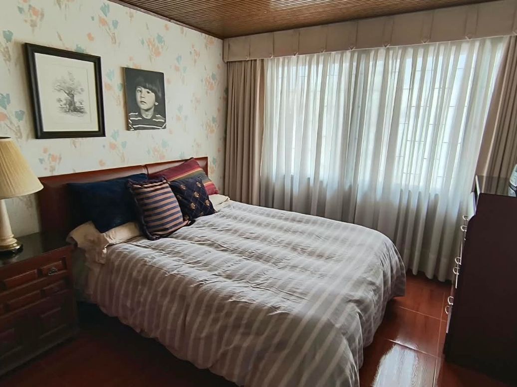 Casa de 5 alcobas en venta en Molinos Norte, Bogotá, 546 m² · foto 10 de 20
