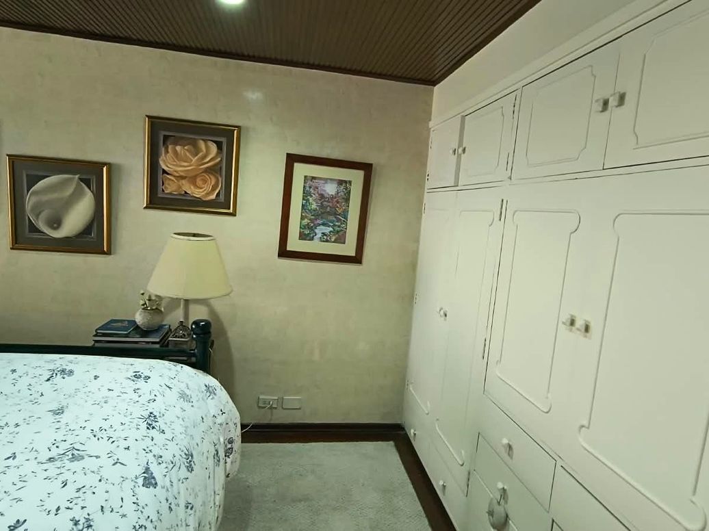 Casa de 5 alcobas en venta en Molinos Norte, Bogotá, 546 m² · foto 11 de 20