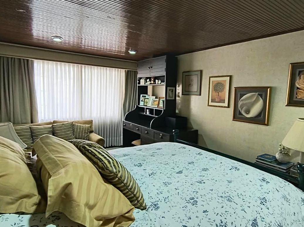 Casa de 5 alcobas en venta en Molinos Norte, Bogotá, 546 m² · foto 12 de 20