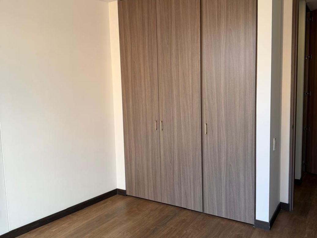Apartamento de 2 alcobas en venta en Caobos Salazar, Bogotá, 82 m² · foto 12 de 20