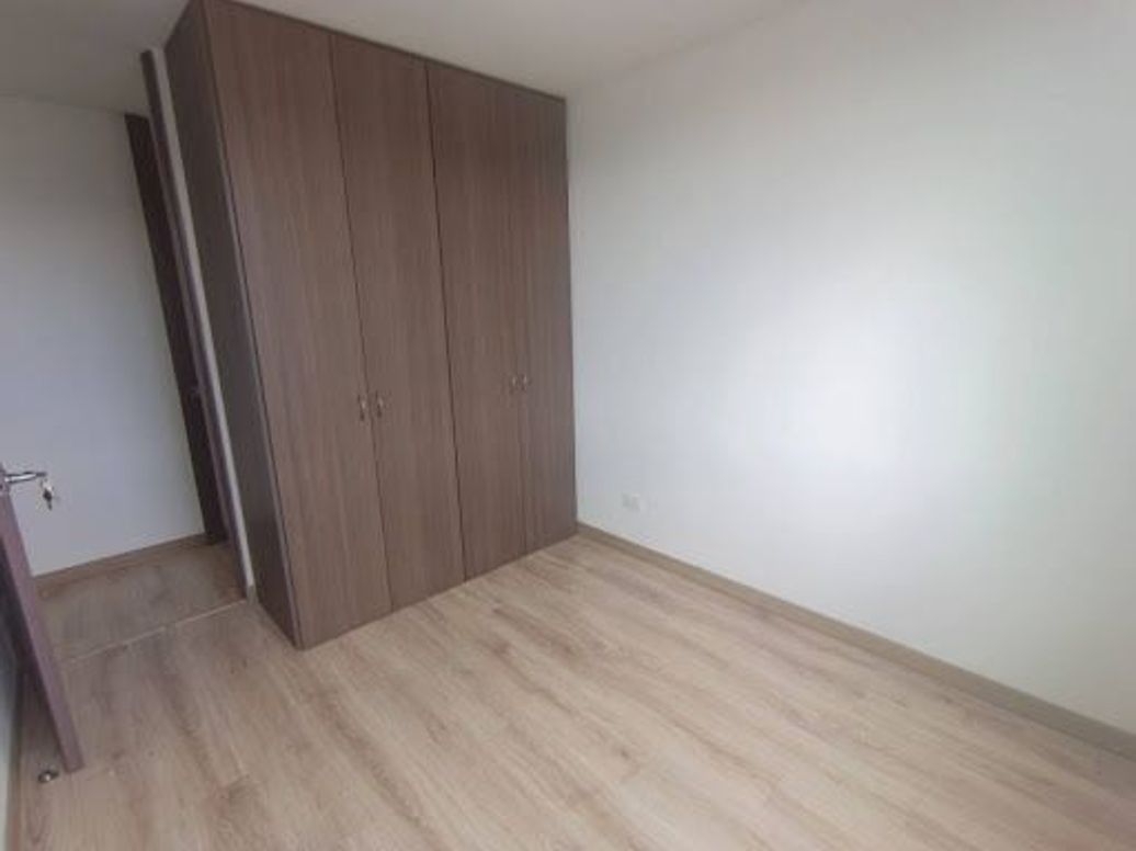 Apartamento de 3 alcobas en venta en El Tintal, Bogotá, 62 m² · foto 5 de 20