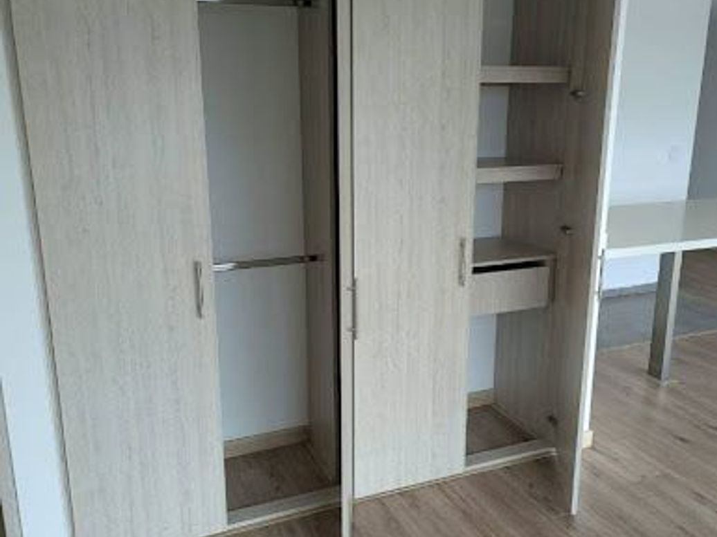 Apartamento de 1 alcoba en venta en Cedritos, Bogotá, 46 m² · foto 8 de 17
