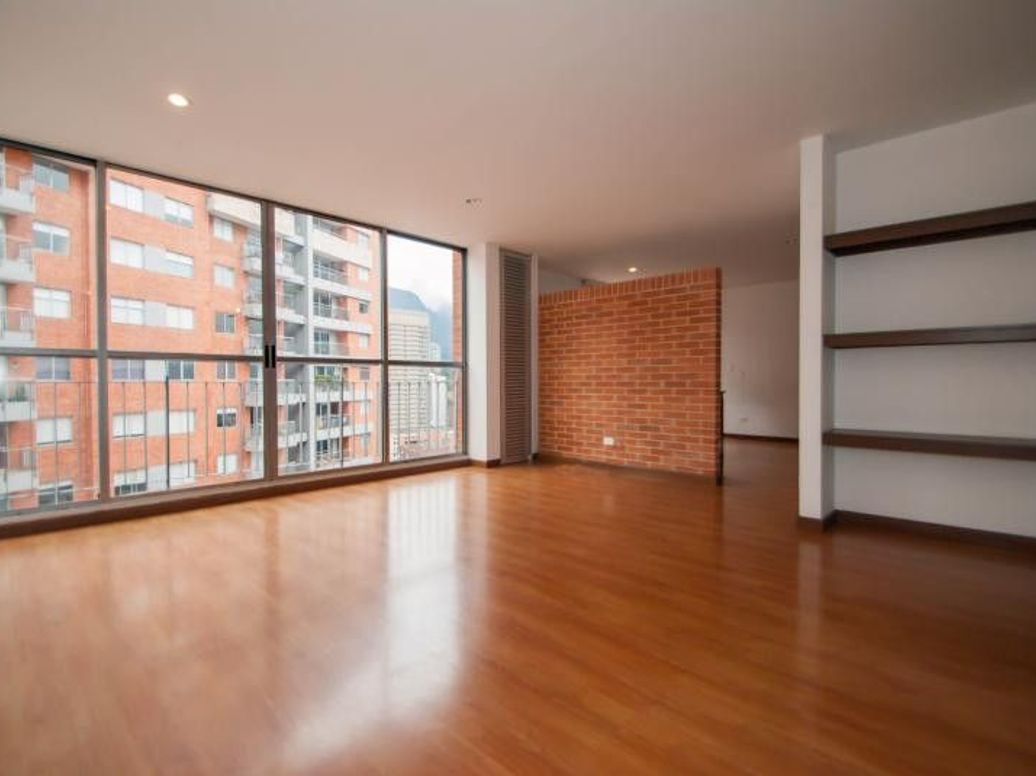 Apartaestudio en venta en Samper, Bogotá, 52 m² · foto 2 de 8