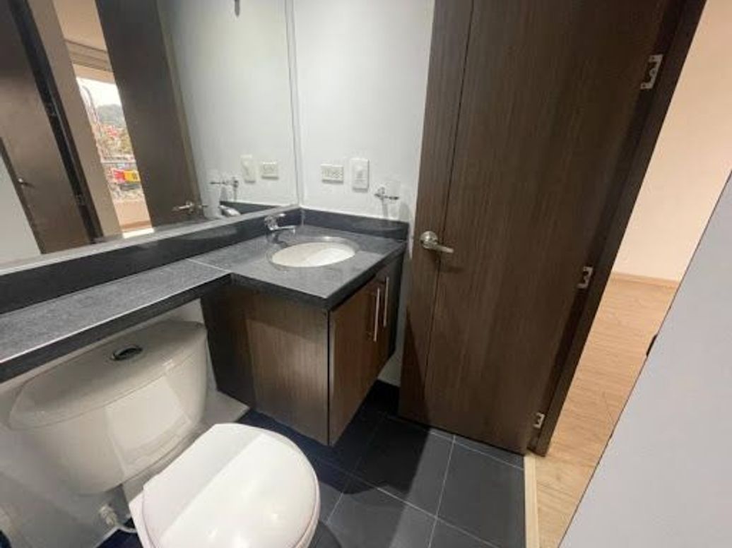 Apartamento de 2 alcobas en venta en Portales Del Norte, Bogotá, 54 m² · foto 9 de 20