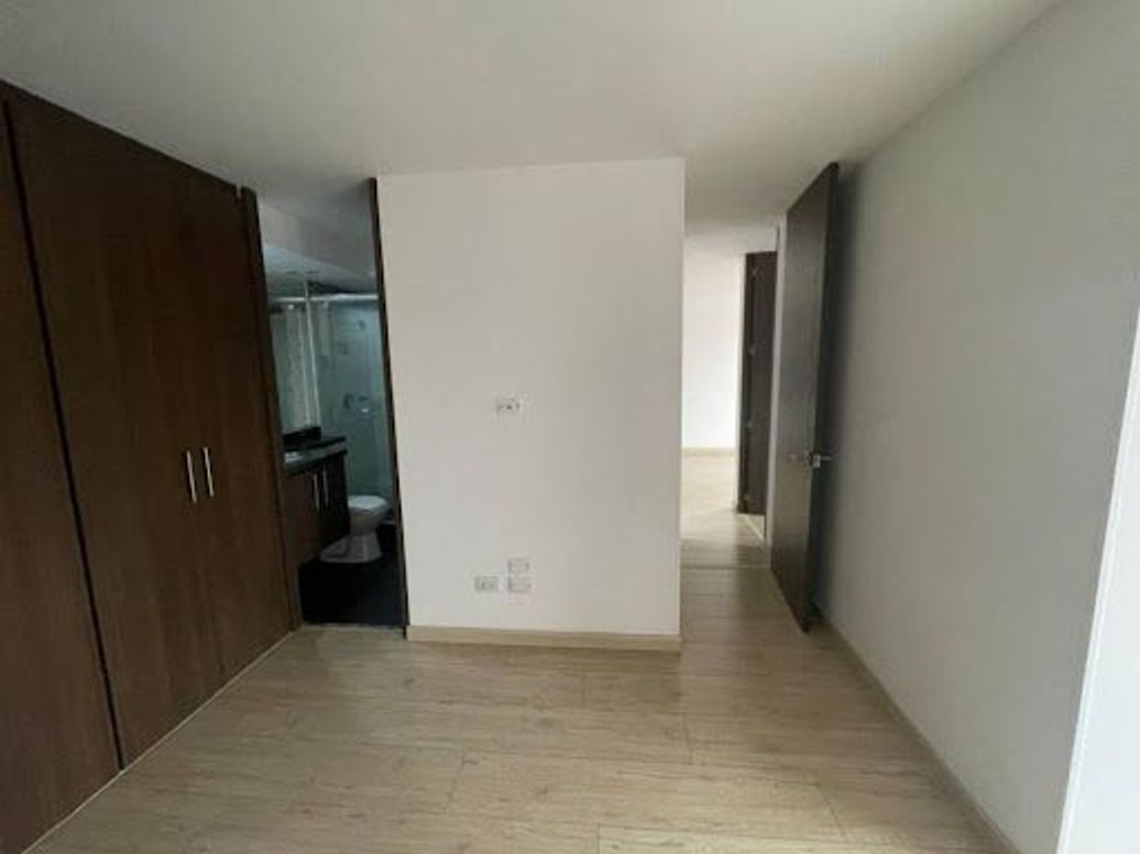 Apartamento de 2 alcobas en venta en Portales Del Norte, Bogotá, 54 m² · foto 14 de 20