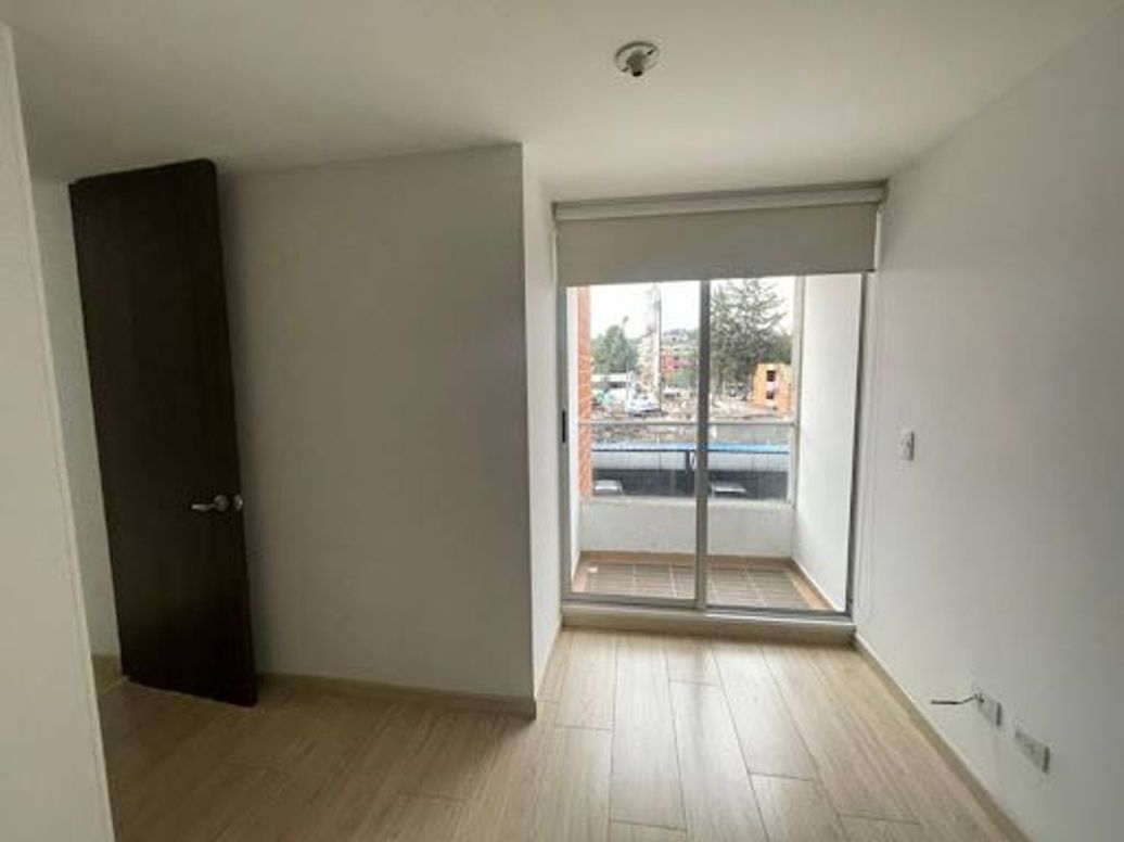 Apartamento de 2 alcobas en venta en Portales Del Norte, Bogotá, 54 m² · foto 18 de 20