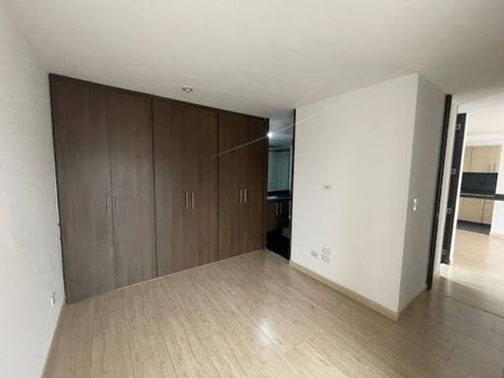 Apartamento de 2 alcobas en venta en Portales Del Norte, Bogotá, 54 m² · foto 15 de 20