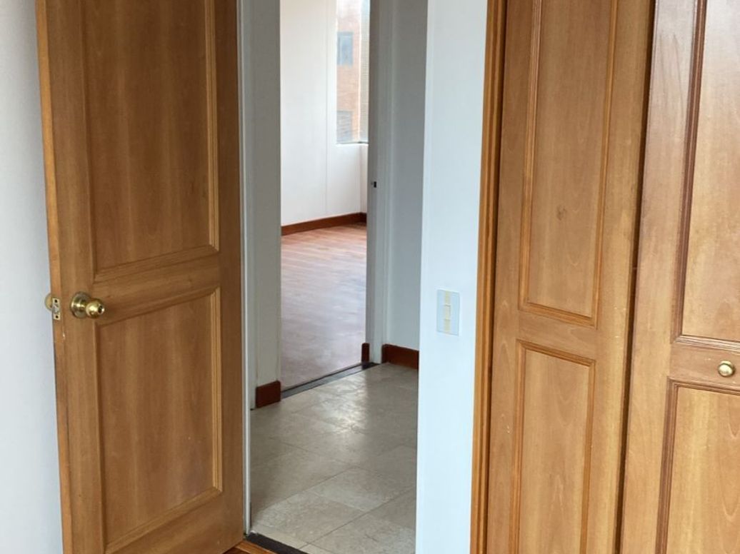 Apartaestudio en venta en Atabanza, Bogotá, 110 m² · foto 12 de 20