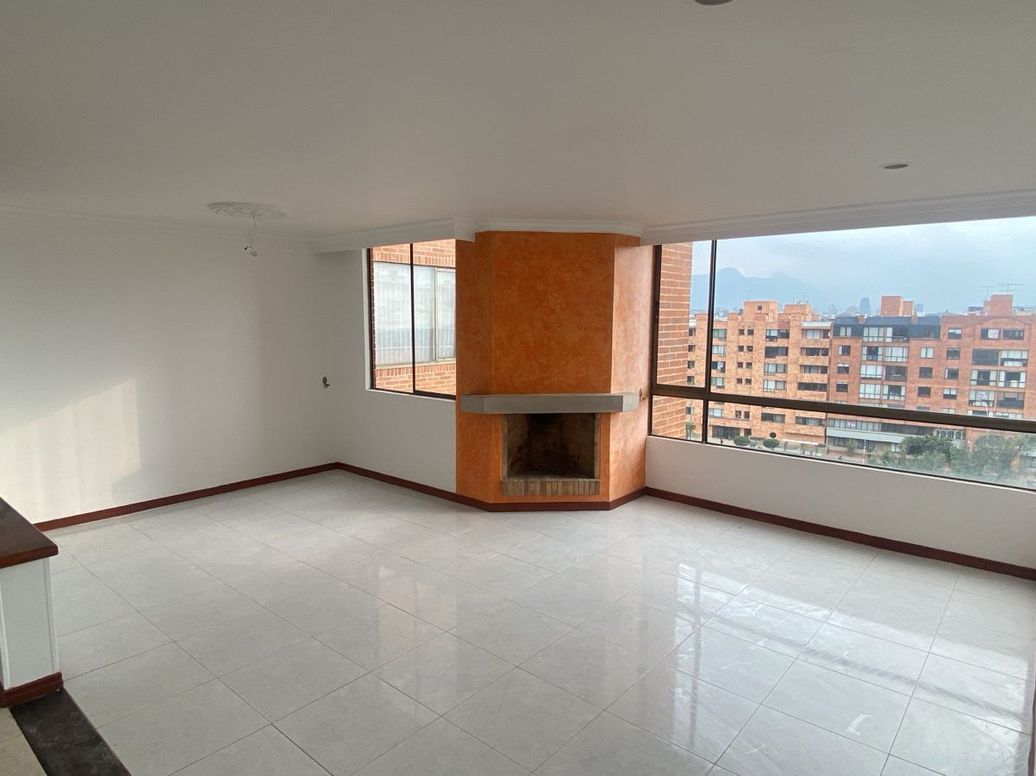 Apartaestudio en venta en Atabanza, Bogotá, 110 m² · foto 4 de 20