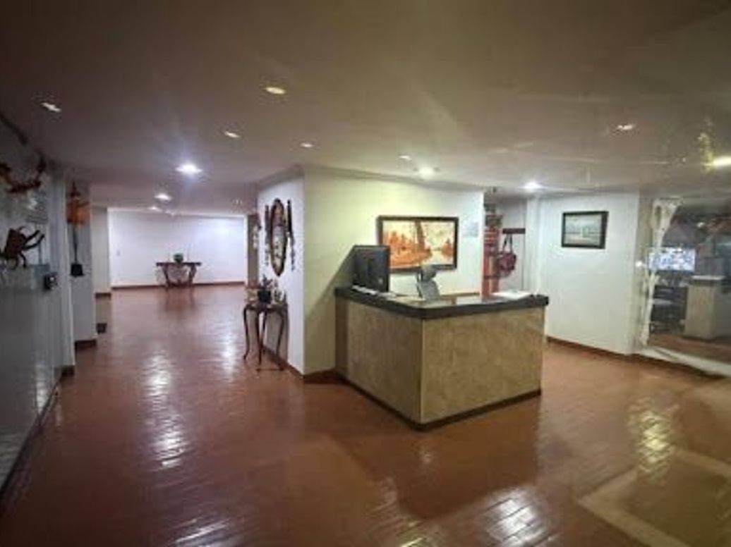Apartamento de 3 alcobas en venta en Colina Campestre, Bogotá, 97 m² · foto 2 de 20
