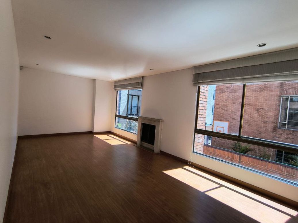 Apartamento de 2 alcobas en arriendo en San Patricio, Bogotá, 105 m² · foto 2 de 20
