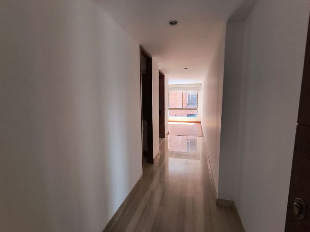 Apartamento de 2 alcobas en arriendo en San Patricio, Bogotá, 105 m² · foto 11 de 20