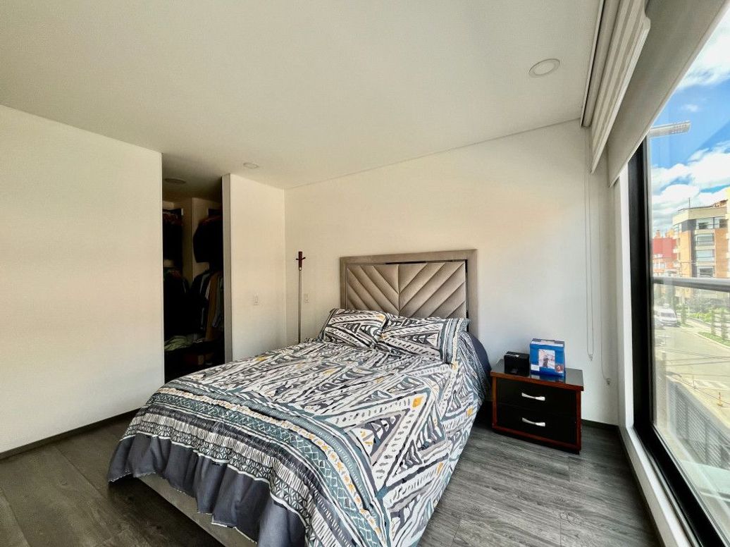 Apartamento de 1 alcoba en arriendo en Santa Barbara Occidental, Bogotá, 57 m² · foto 7 de 16