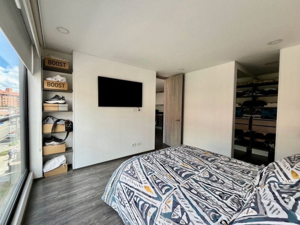 Apartamento de 1 alcoba en arriendo en Santa Barbara Occidental, Bogotá, 57 m² · foto 10 de 16