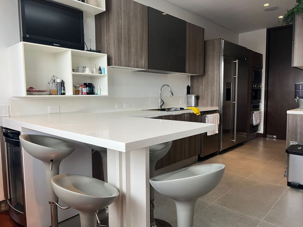 Apartamento de 3 alcobas en venta en Chico Norte Et. Ii, Bogotá, 329 m² · foto 9 de 20