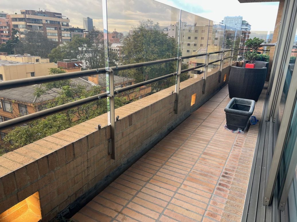 Apartamento de 3 alcobas en venta en Chico Norte Et. Ii, Bogotá, 329 m² · foto 5 de 20