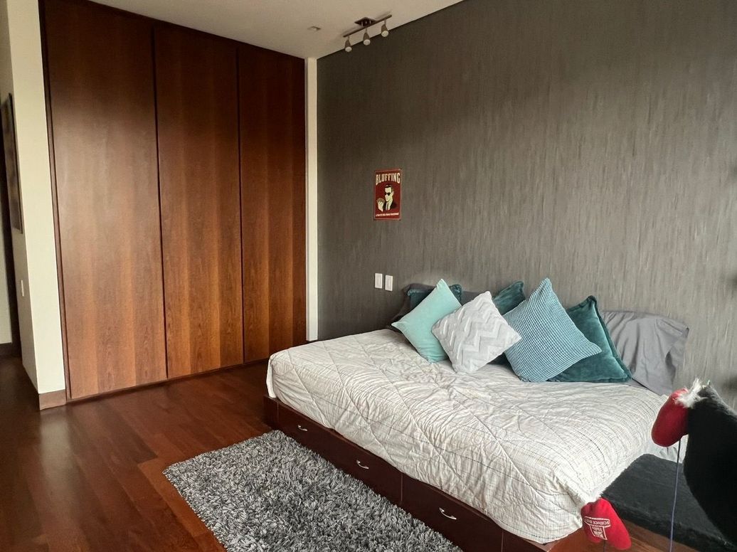 Apartamento de 3 alcobas en venta en Chico Norte Et. Ii, Bogotá, 329 m² · foto 14 de 20