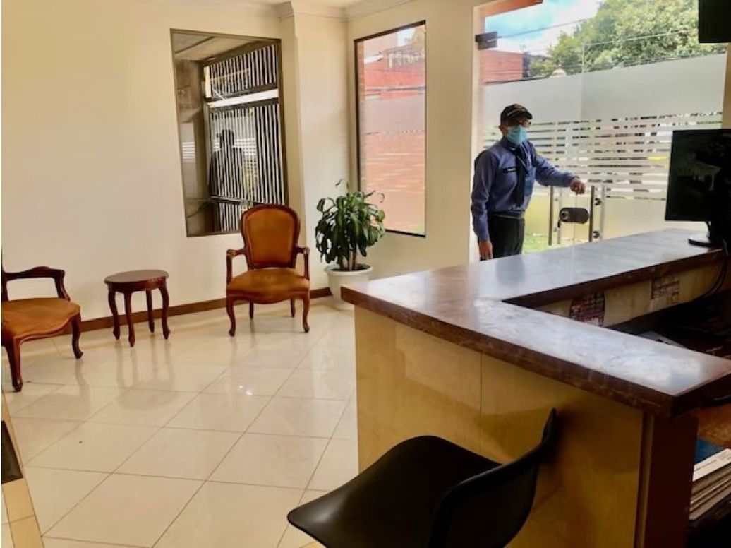 Apartamento de 2 alcobas en venta en Cedritos, Bogotá, 76 m² · foto 5 de 14