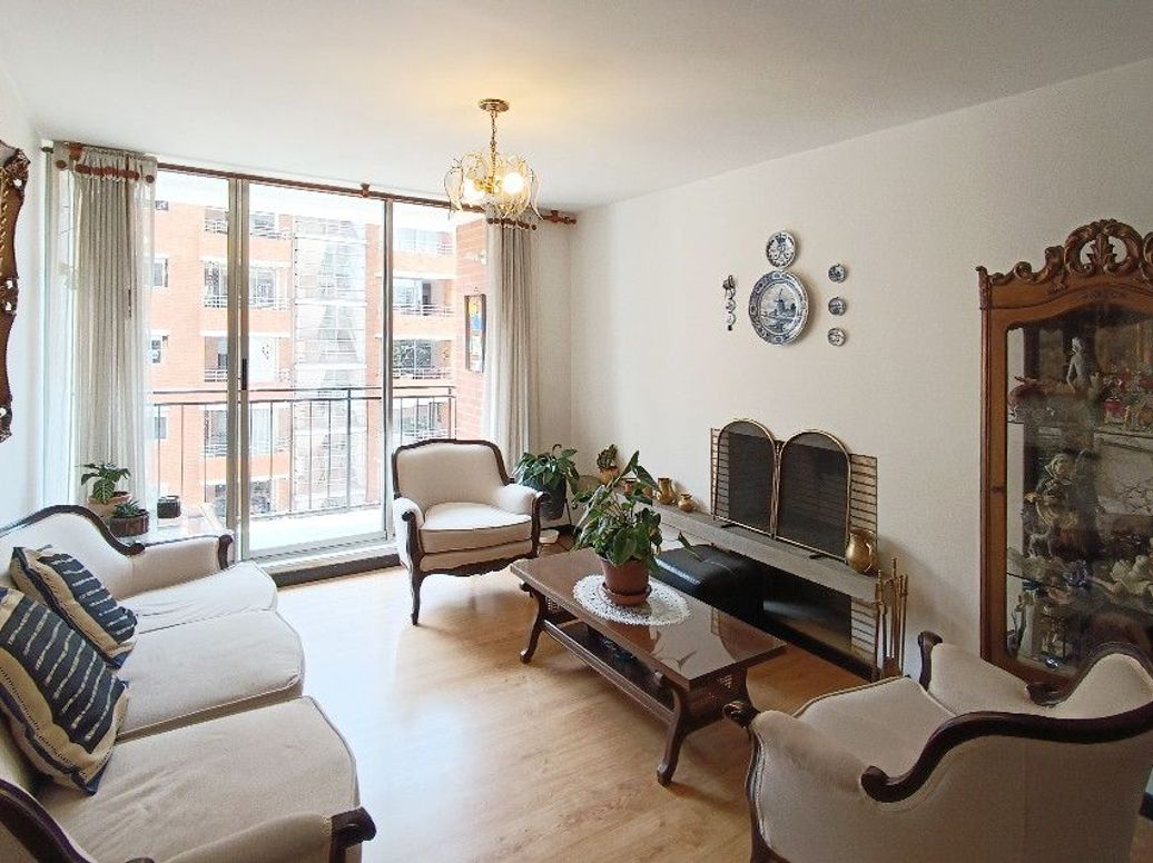 Apartamento de 3 alcobas en venta en Mazurén, Bogotá, 91 m² · foto 2 de 20