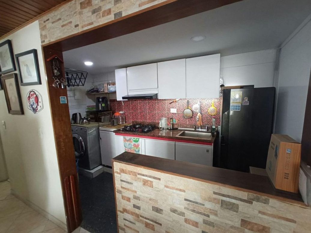 Apartamento de 2 alcobas en venta en Prado Veraniego, Bogotá, 65 m² · foto 4 de 13