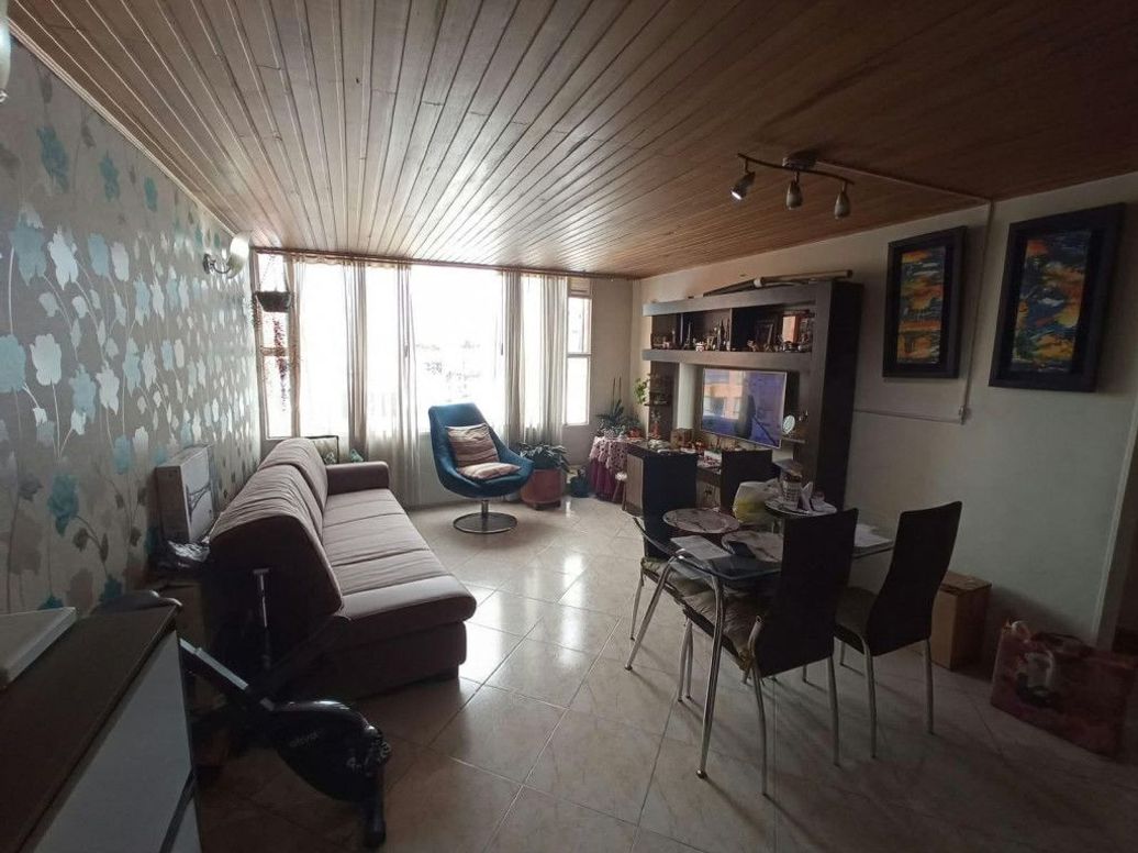 Apartamento de 2 alcobas en venta en Prado Veraniego, Bogotá, 65 m² · foto 2 de 13