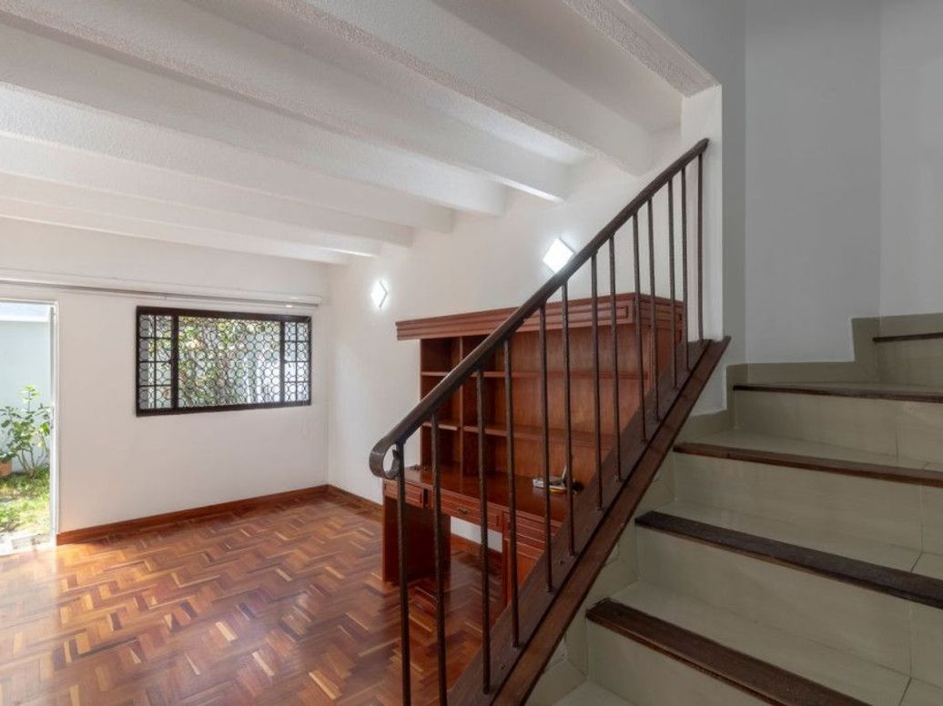 Casa de 4 alcobas en venta en Santa Ana Occidental, Bogotá, 180 m² · foto 6 de 20