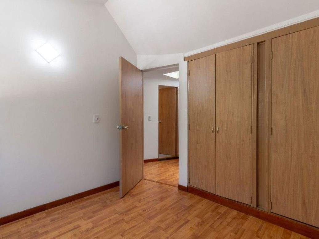 Casa de 4 alcobas en venta en Santa Ana Occidental, Bogotá, 180 m² · foto 19 de 20