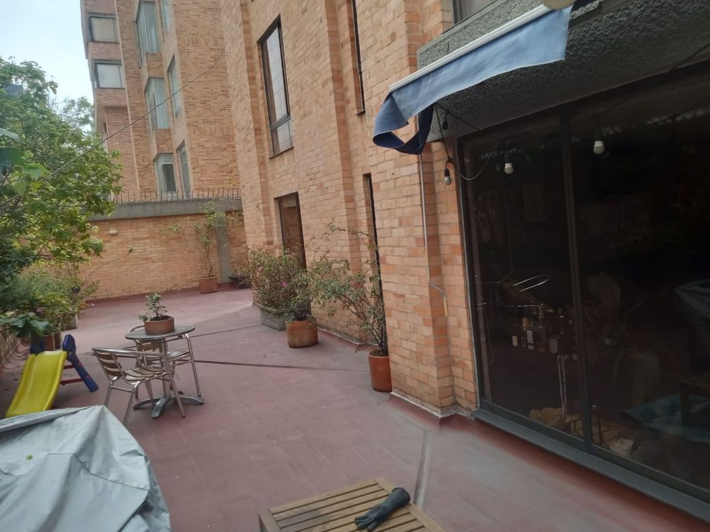 Apartamento de 3 alcobas en arriendo en Chico Norte Et. Iii, Bogotá, 176 m² · foto 7 de 16
