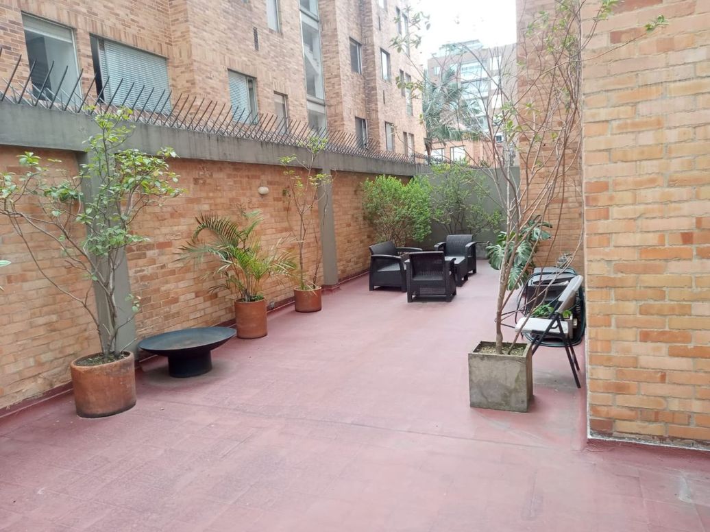 Apartamento de 3 alcobas en arriendo en Chico Norte Et. Iii, Bogotá, 176 m² · foto 6 de 16