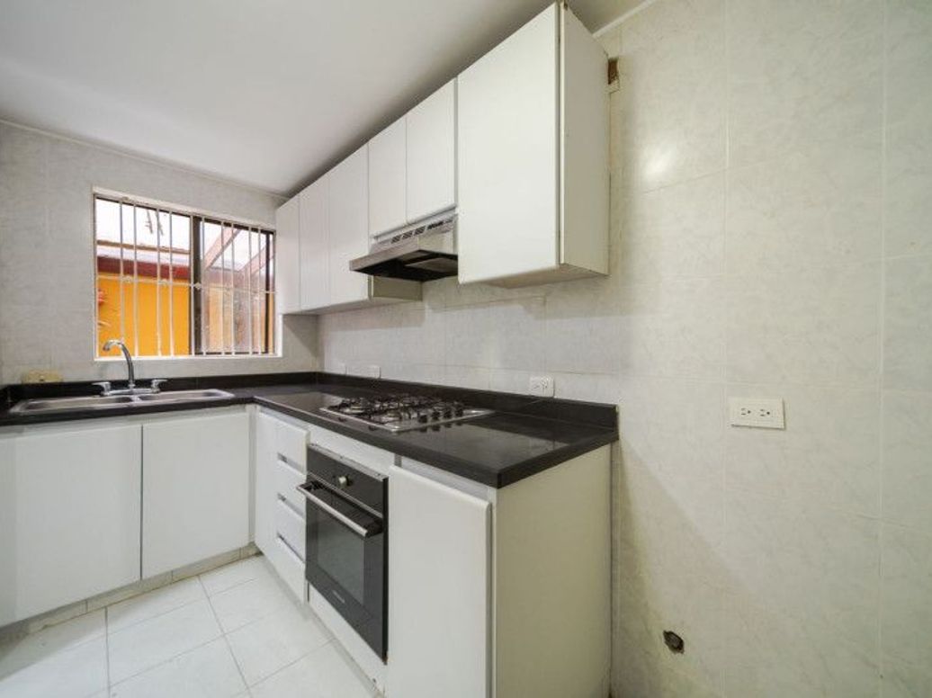 Apartamento de 2 alcobas en arriendo en Chico, Bogotá, 80 m² · foto 7 de 19