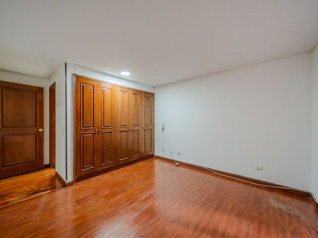 Apartamento de 2 alcobas en arriendo en Chico, Bogotá, 80 m² · foto 18 de 19
