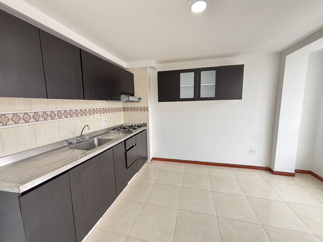 Casa de 6 alcobas en venta en Bonanza, Bogotá, 125 m² · foto 2 de 20