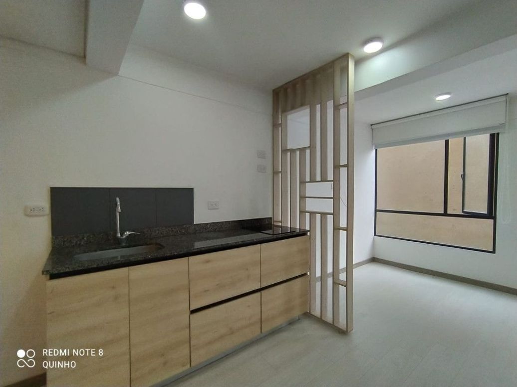 Apartaestudio en arriendo en Chapinero Central, Bogotá, 19 m² · foto 8 de 20