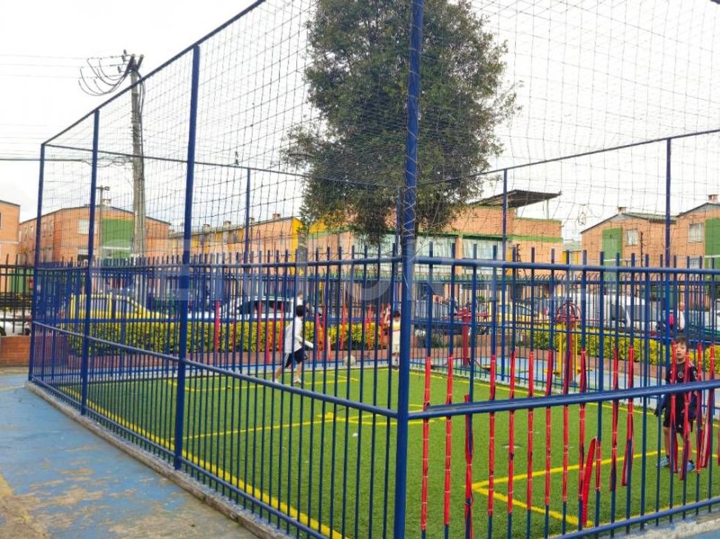Casa de 3 alcobas en venta en Ciudad Tintal, Bogotá, 65 m² · foto 18 de 20
