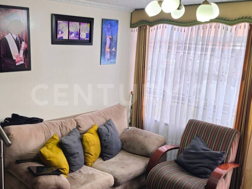 Casa de 3 alcobas en venta en Ciudad Tintal, Bogotá, 65 m² · foto 2 de 20
